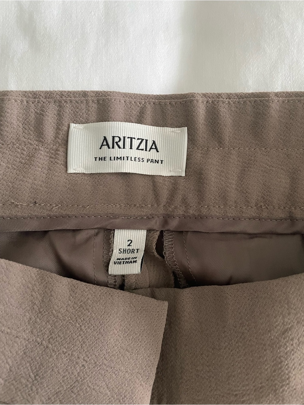 Aritzia The Limitless Pant - Picture 5 of 6